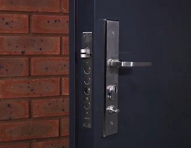 Jaké bezpečnostní dveře jsou vhodné do paneláku?